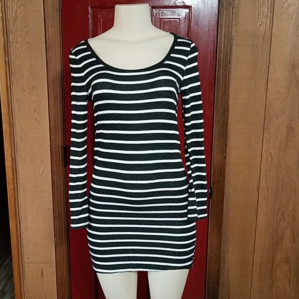 Lush knit sweater dress Large